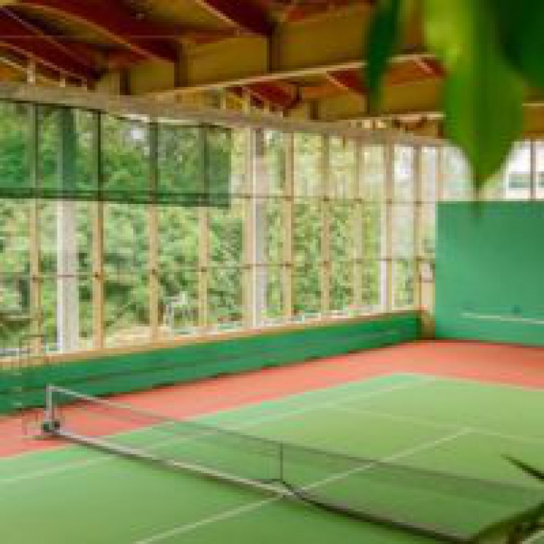 Теннисный центр "Чайка"