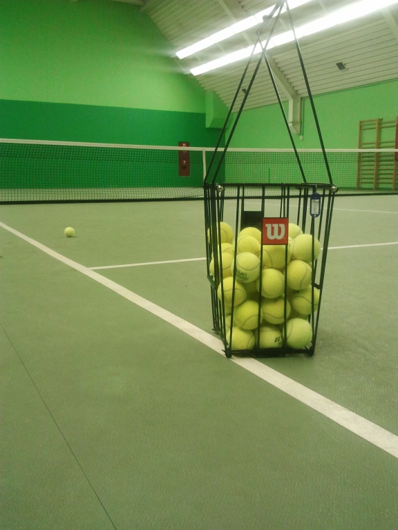 Крытый теннисный корт на Мичуринской 4