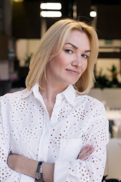 Добрина Елена