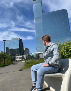 Отрадных Максим