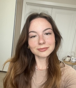 Аксёнова  Анастасия 